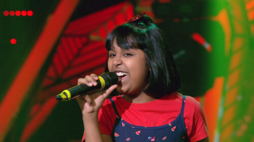 Aavya Saxena Indian child singer Wiki, Bio, Profile, Caste and Family Details revealed