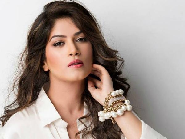 Bandgi Kalra Indian model Wiki ,Bio, Profile, Unknown Facts and Family Details revealed