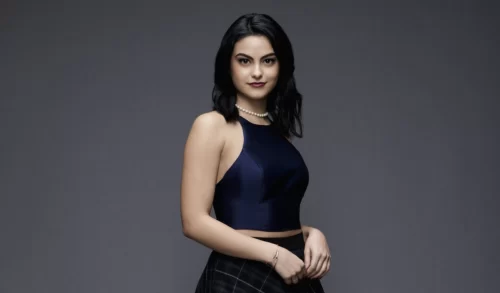 Camila Carraro Mendes American actress Wiki ,Bio, Profile, Unknown Facts and Family Details revealed